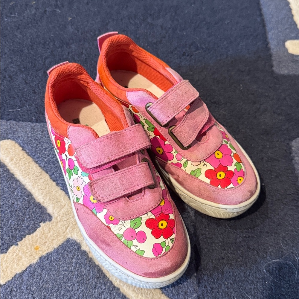 Colourblock Low Tops size 29 girls